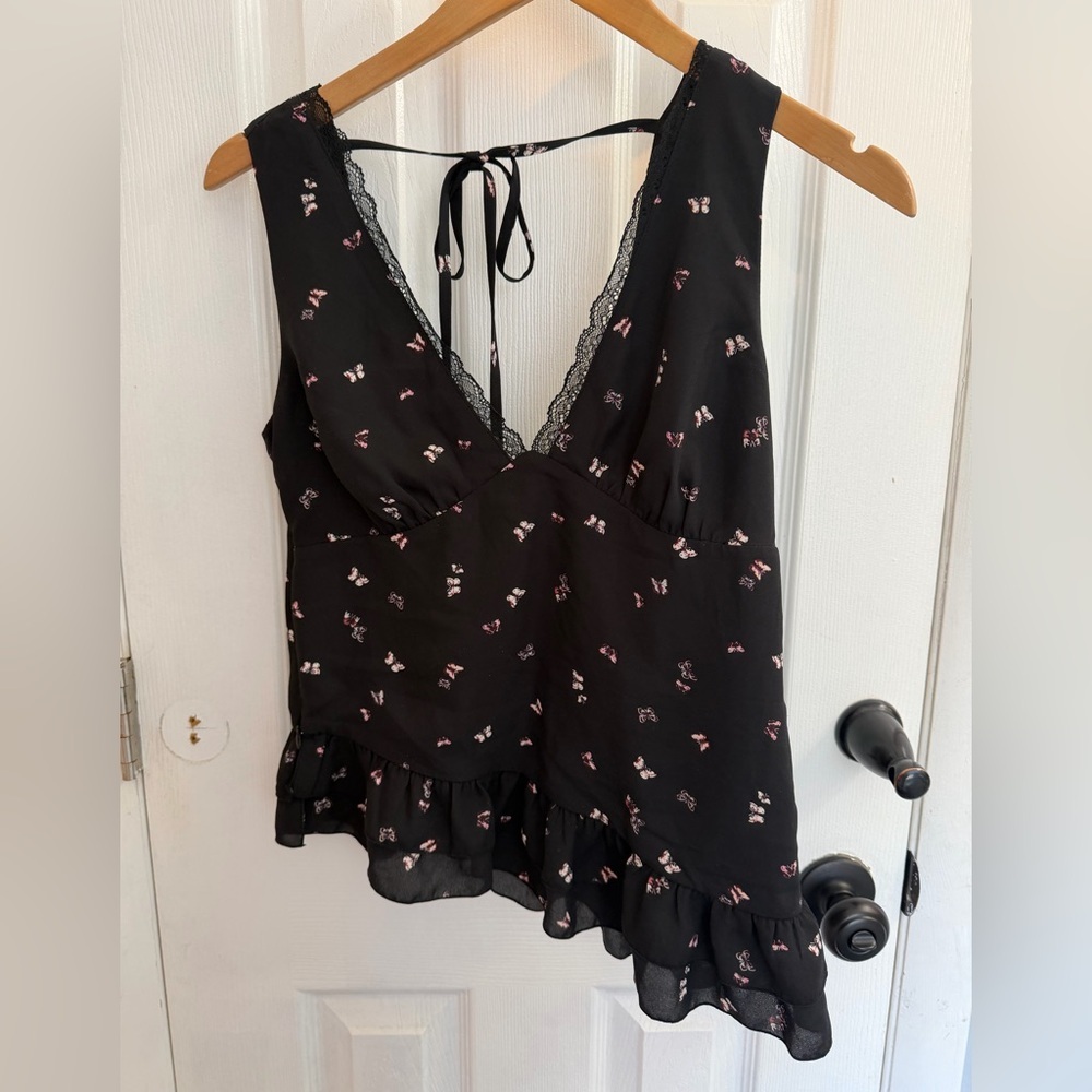 V-Neck Ruffle Tank Top with Pink Butterfly Print